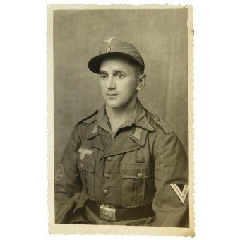 Portret van een Jäger in Dak Tropical Uniform. Espenlaub militaria
